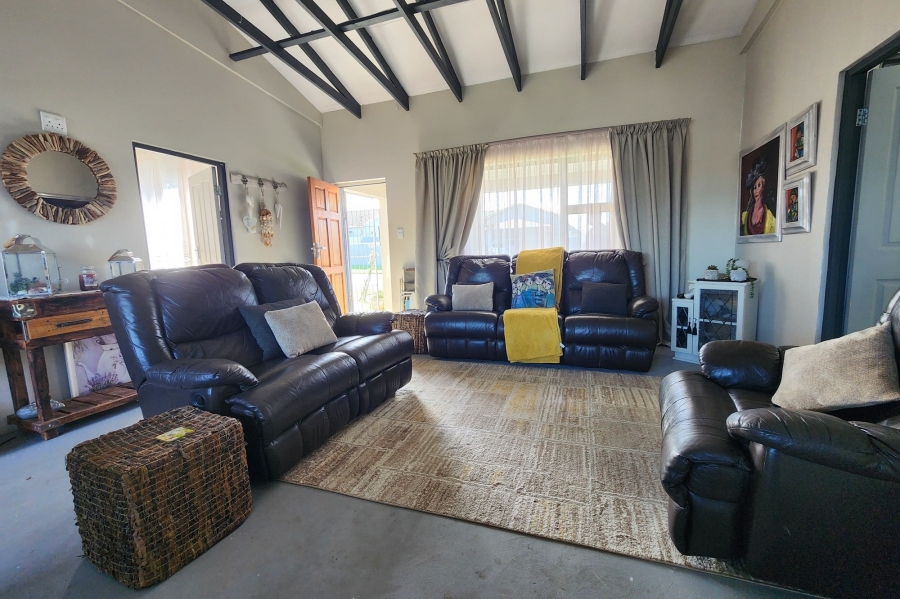 2 Bedroom Property for Sale in Fountains Estate Eastern Cape